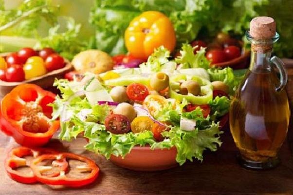 عوارض رژیم غذایی کتوژنیک؛ از سرگیجه تا یبوست  