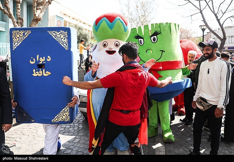 عکس/ جشن بهار ایران در بازار تهران