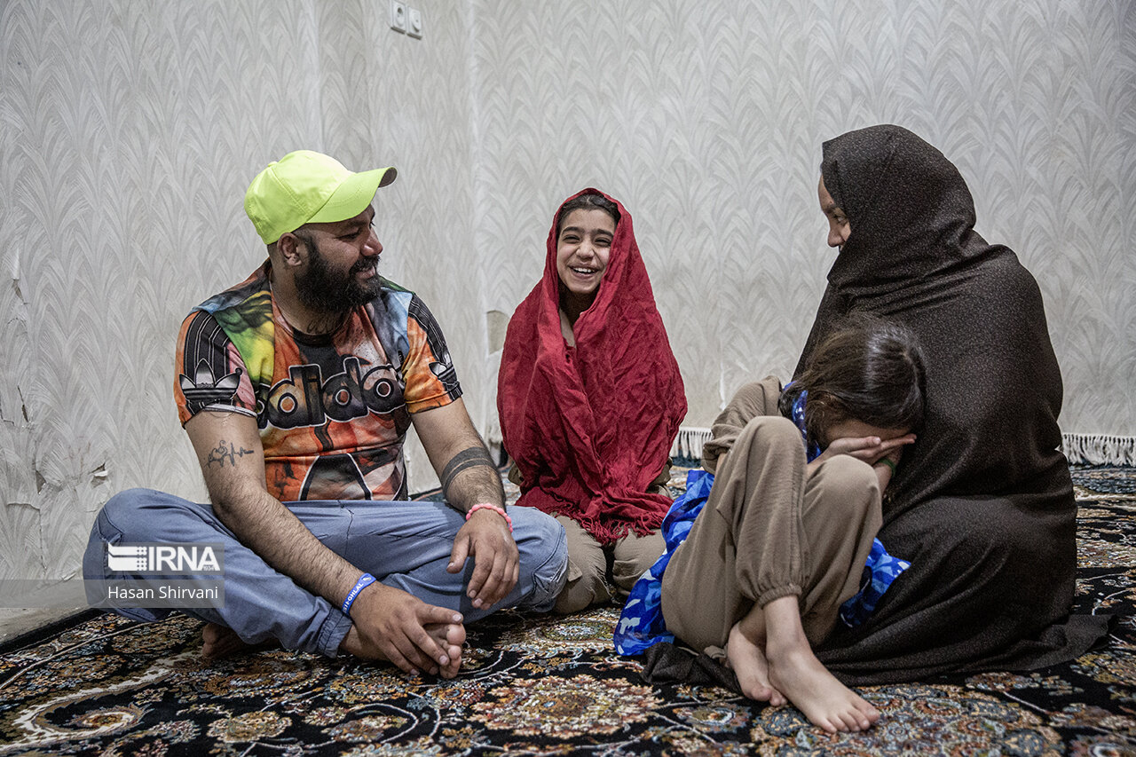 عکس/ یک شبانه روز با حاجی فیروز