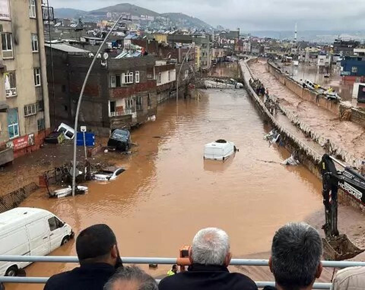 ویدیویی تلخ از تداوم سیل در شهرهای زلزله‌زده ترکیه