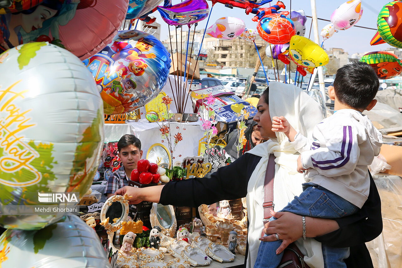 عکس/ بازار خرید نوروزی مشهد