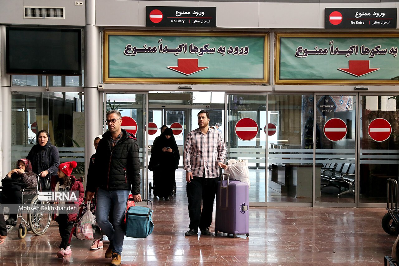 عکس/ ورود مسافران نوروزی به مشهد