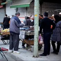 وزارت بهداشت: از روبوسی کردن و دست دادن در میهمانی‌ها بپرهیزید