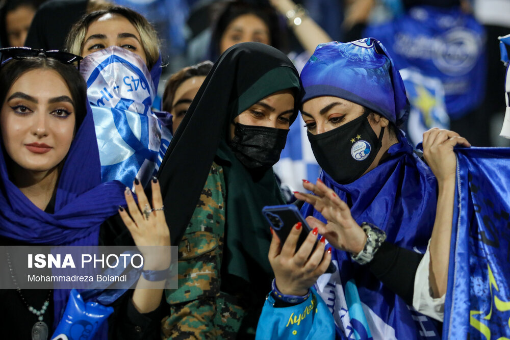 عکس منتخب سال ۱۴۰۱‍، نمایی از ساحلِ زیبای هرمزگان