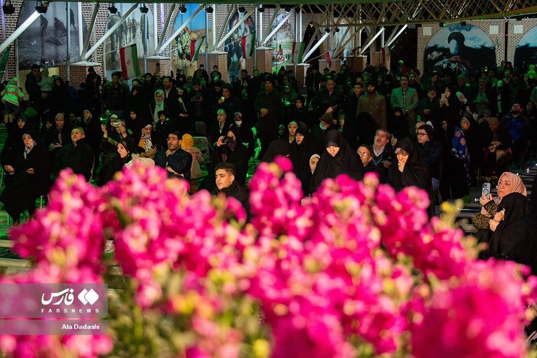 تحویل سال همراه با شقایق‌ها