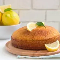  راز خوشمزه شدن کیک لیمو خانگی
