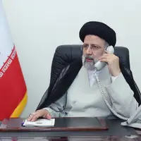 تماس تلفنی رئیس جمهور با رهبر انقلاب به مناسبت تبریک سال نو