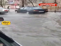 تصاویری از سیلاب در مهاباد پس از بارش‌های عصر امروز