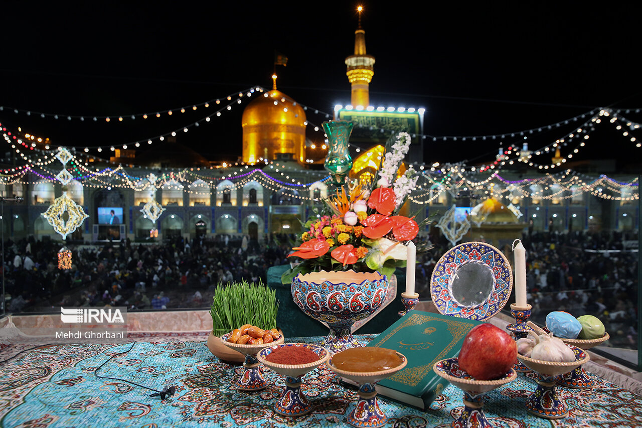 تحویل سال ۱۴۰۲ در حرم مطهر رضوی