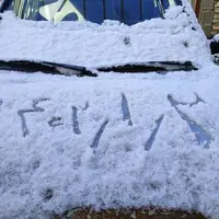 همنشینی برف و شکوفه در سپیدان فارس