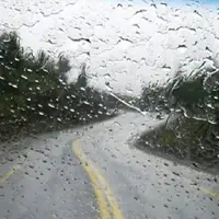 جاده‌های خراسان رضوی بارانی و لغزنده است