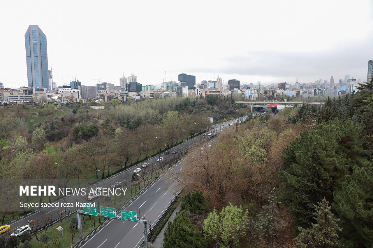 خیابان‌های خلوت تهران در نوروز ۱۴۰۲
