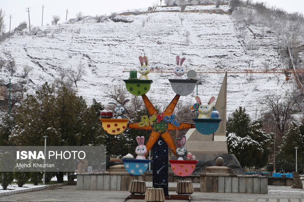 بارش برف نوروزی در گنج‌نامه همدان