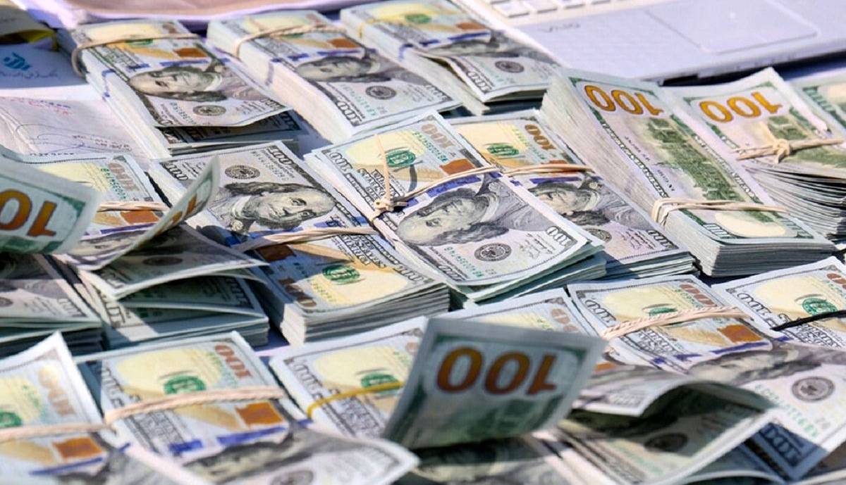 بازدهی 84 درصدی قیمت دلار در 1401  