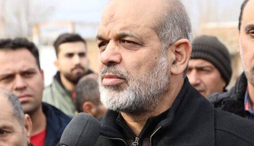 وحیدی: وزارت کشور برای حل مشکلات حضور میدانی دارد