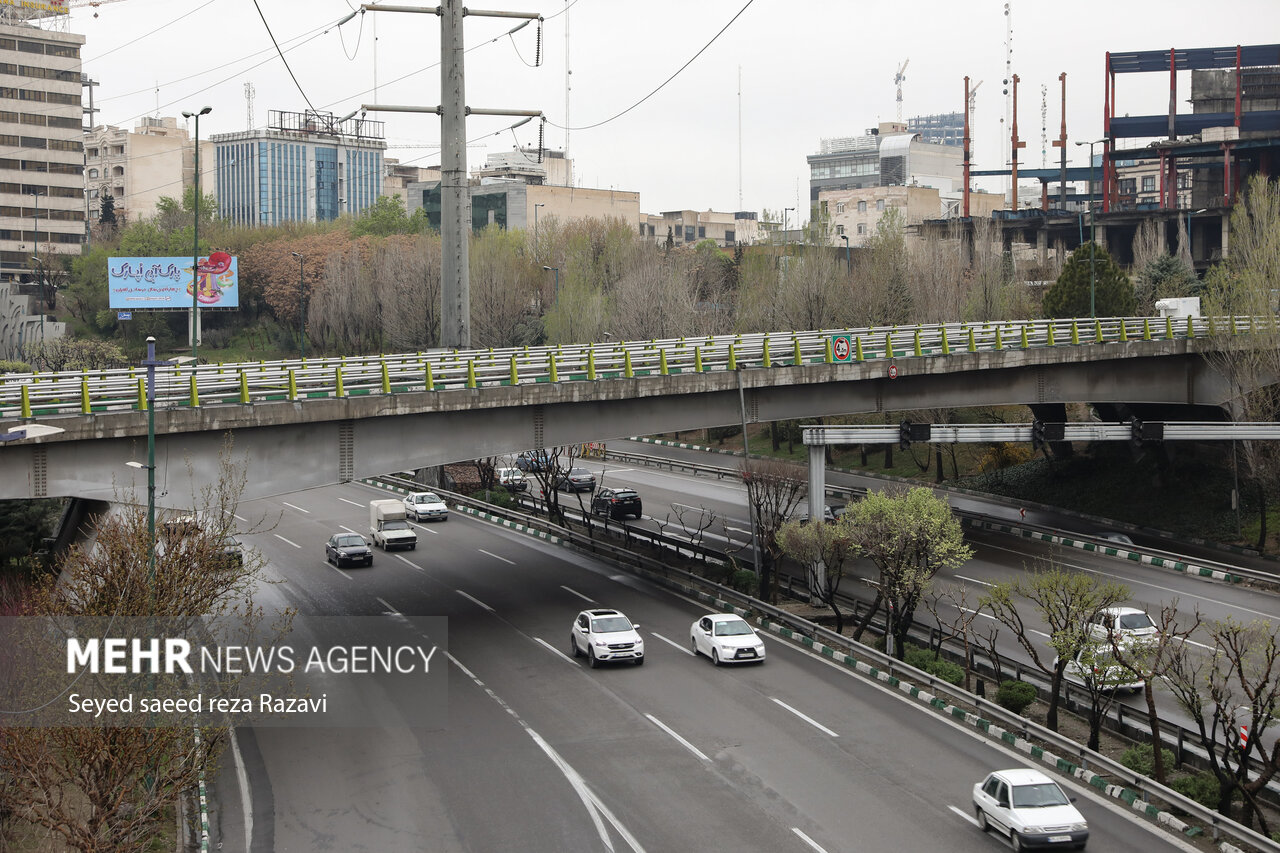 خیابان‌های خلوت تهران در نوروز ۱۴۰۲