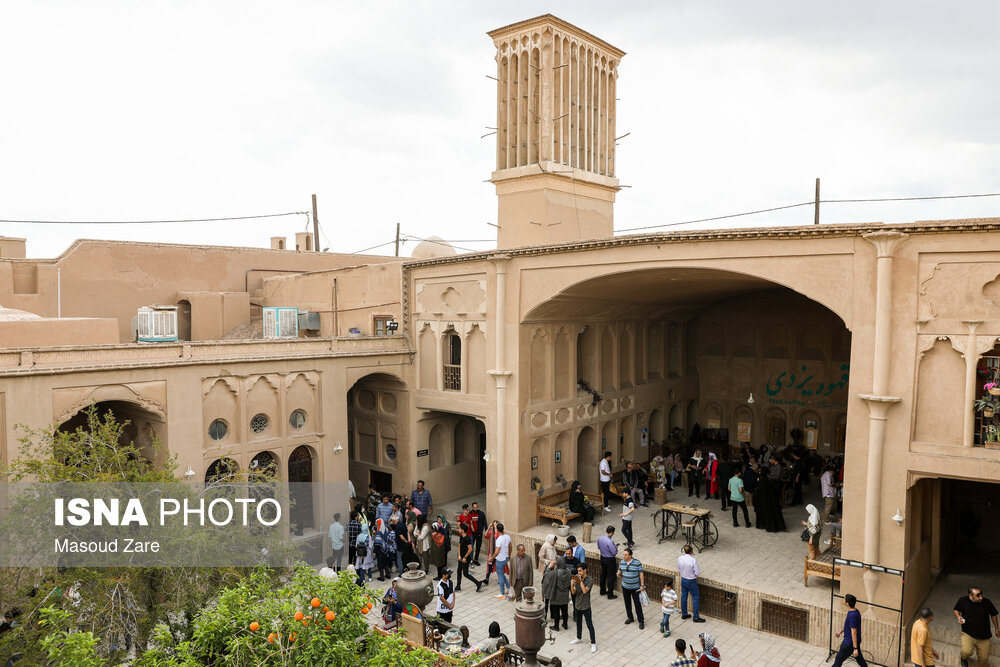یزد زیر پای مسافران نوروزی