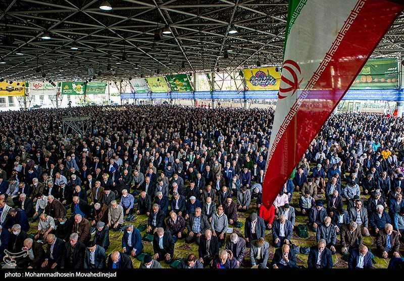 عکس/ حضور مسئولان در نخستین نماز جمعه تهران در سال ۱۴۰۲