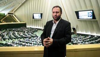پیرهادی: مسائل تحمیلی به اقتصاد کشور گام به گام مرتفع می‌شود