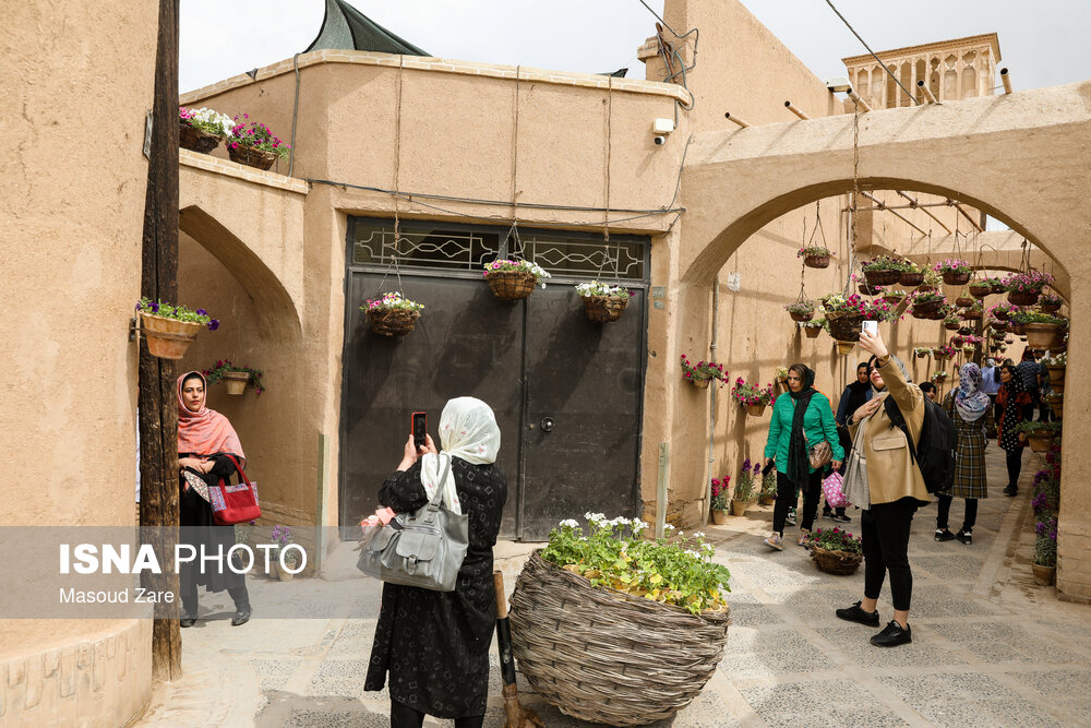 یزد زیر پای مسافران نوروزی