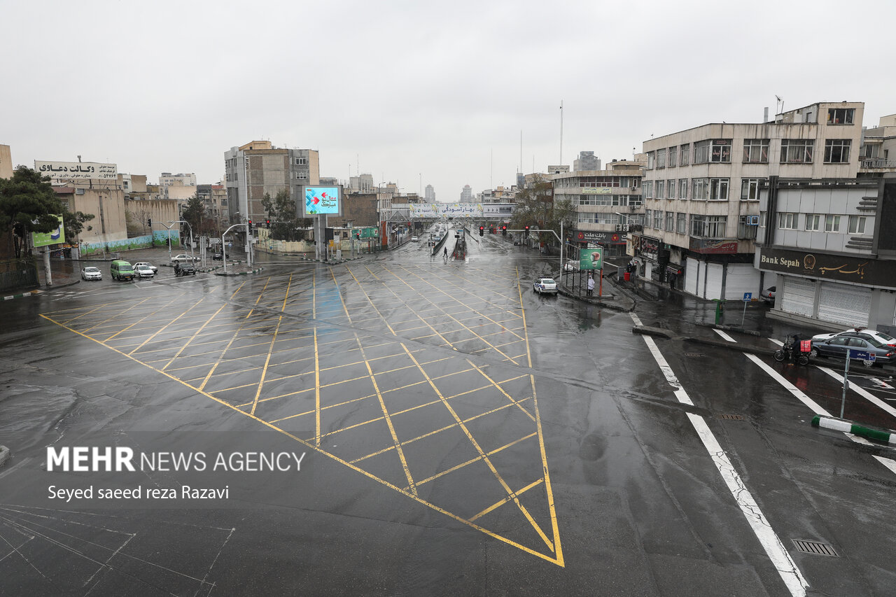 عکس/ خیابانهای خلوت تهران در نوروز ۱۴۰۲