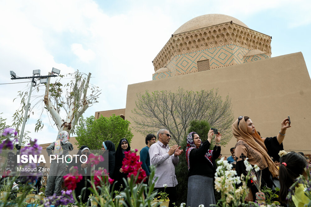 یزد زیر پای مسافران نوروزی