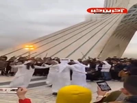 رقص شمشیر اعراب خوزستان در میدان آزادی