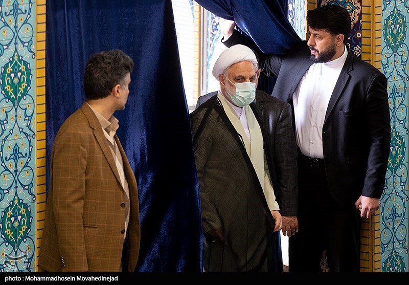 عکس/ حضور مسئولان در نخستین نماز جمعه تهران در سال ۱۴۰۲