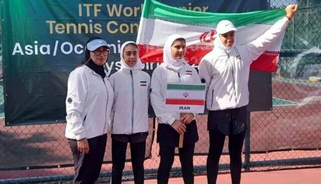 فرار دختران تنیس‌باز ایران از سقوط