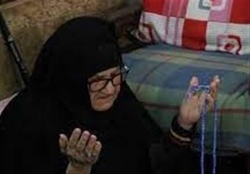 تشییع پیکر مادر سردار شهید بیژن گُرد در بوشهر