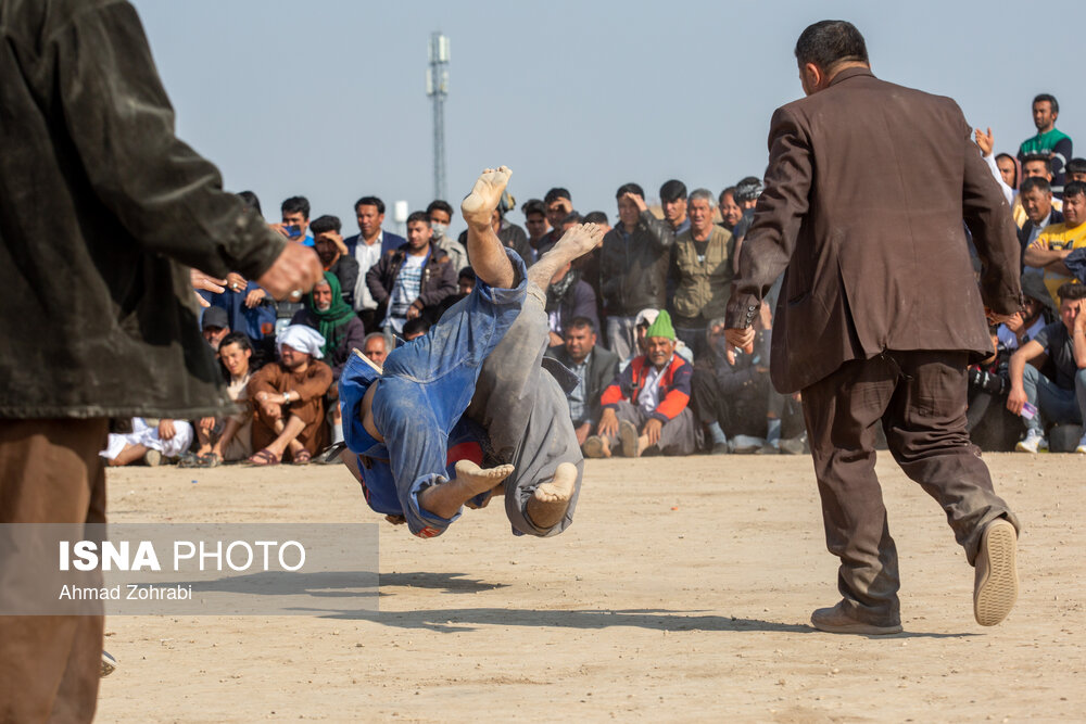 مسابقات کشتی سنتی افغانستانی‌ها