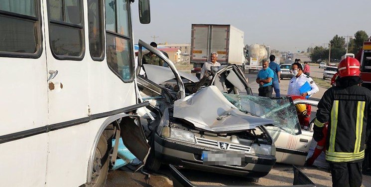 جان باختن ۱۶ نفر در حوادث جاده‌ای نوروزی استان فارس