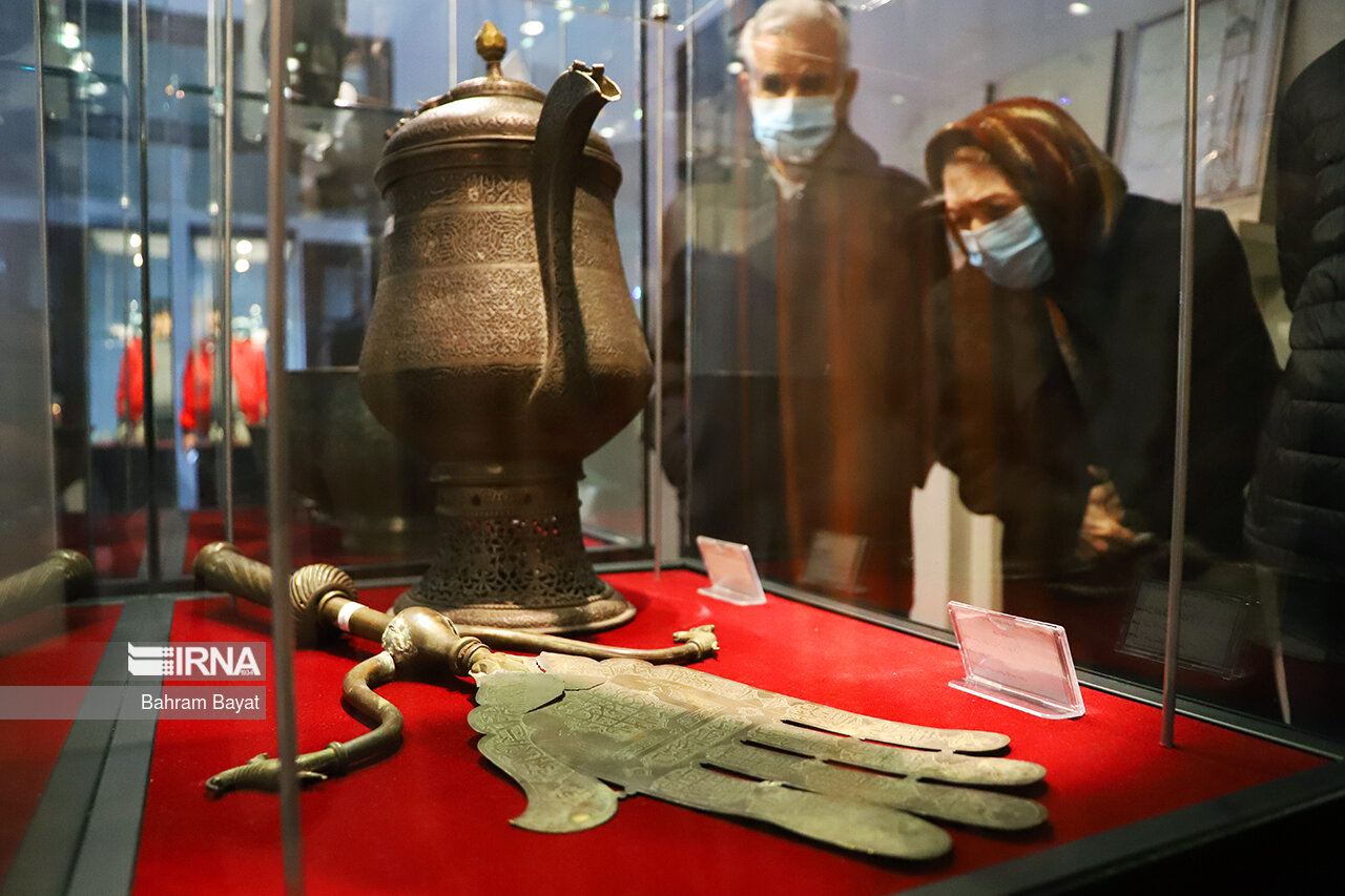 عکس/ گردشگران نوروزی در موزه باستان شناسی زنجان