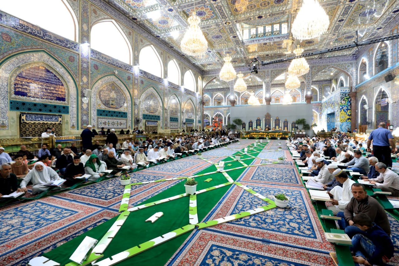 برگزاری محفل جزء خوانی قرآن کریم در حرم مطهر حضرت سید الشهداء (ع)