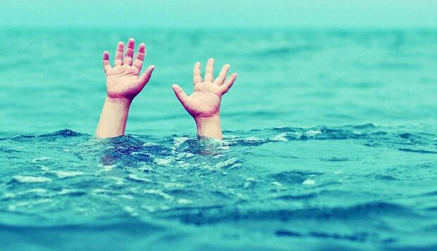 نجات ۹ نفر از غرق شدن در قشم