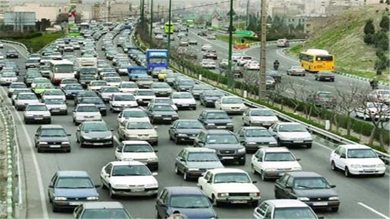 ثبت تردد بیش از چهار میلیون وسیله نقلیه در جادههای لرستان