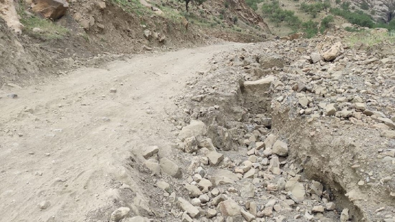مشکل جاده روستایی بخش «حتی لالی» کی حل می‌شود؟