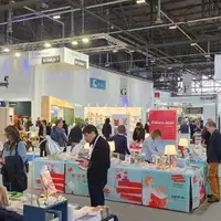 نمایشگاه کتاب ژنو میزبان ۶٠ عنوان کتاب ایرانی بود