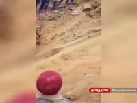 ریزش معدن در کنگو و شجاعت یکی از کارگران  