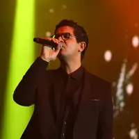 اجرای زیبای «جادوی خاص» توسط سینا شعبانخانی 