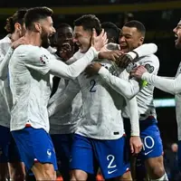 پیروزی فرانسه با سوپر گل پاوارد
