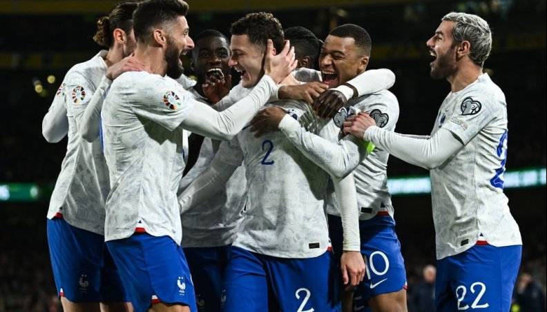 پیروزی فرانسه با سوپر گل پاوارد