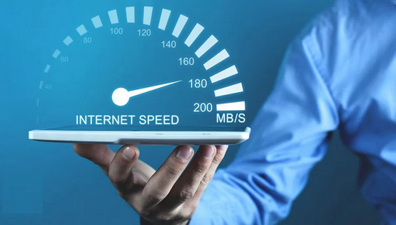 ادعای وزیر ارتباطات در خصوص افزایش 75 درصدی سرعت اینترنت