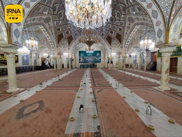 عکس/ سفره افطاری در حرم حضرت رقیه سلام‌الله‌علیها