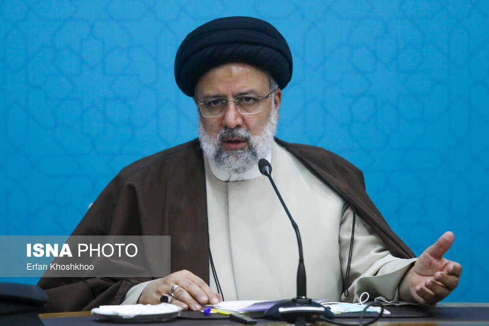 عکس/ نشست رییس جمهور با جمعی از دانشمندان برتر