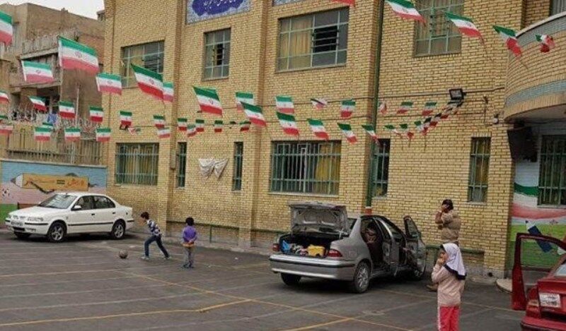 بیش از ۷۵ هزار گردشگر در مدارس کرمان اسکان یافتند