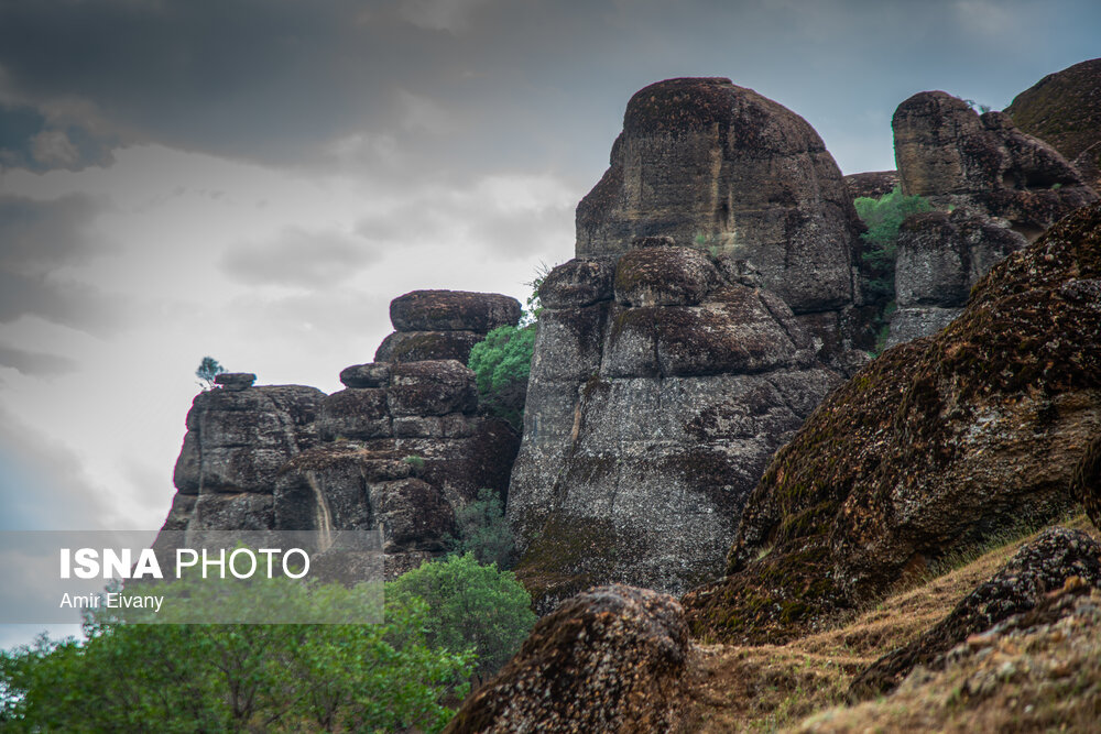 مخمل‌کوه زیبا در لرستان