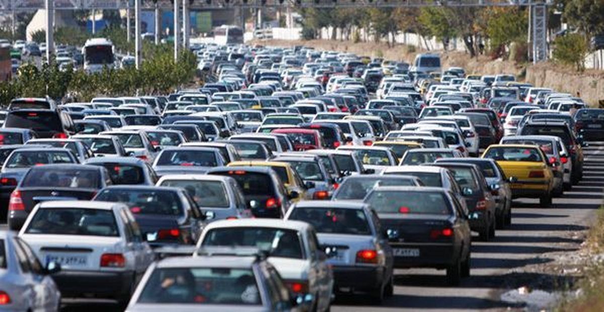 ترافیک نیمهسنگین در آزادراه کرج-تهران