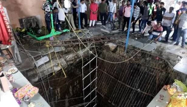 حادثه در معبد هندی جان 35 نفر را گرفت