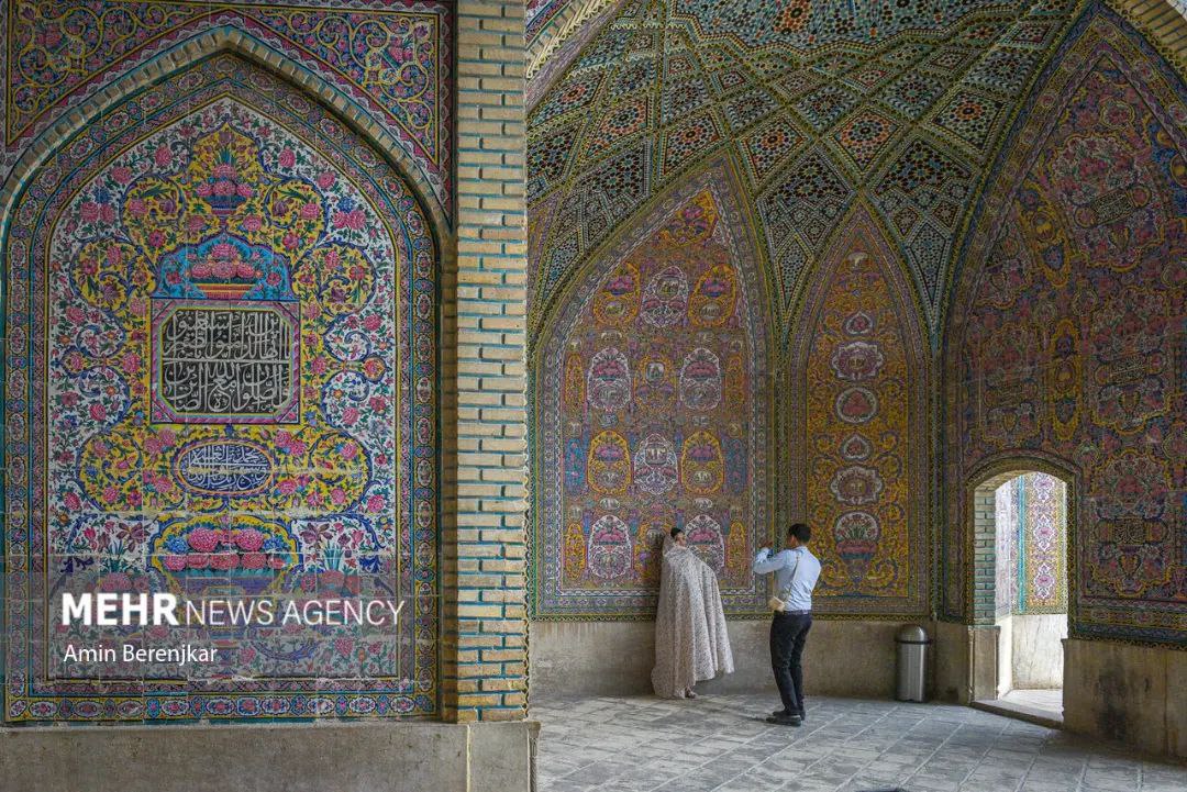 مسجد زیبای نصیرالملک در شیراز